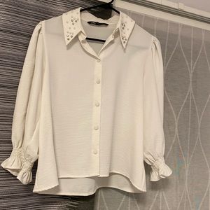 White Blouse with pearls and studs